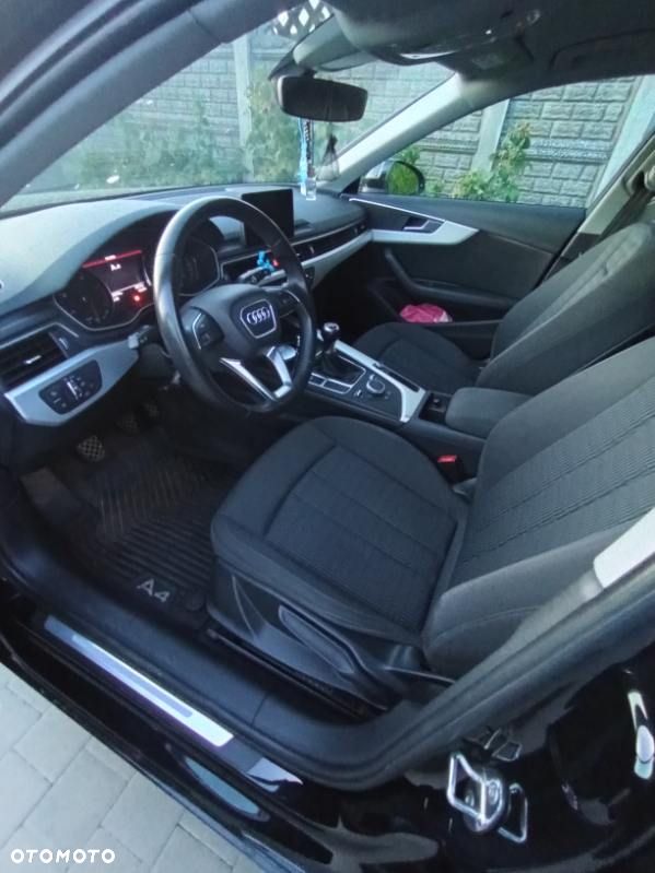 Audi A4 Avant 2.0 TDI - 4