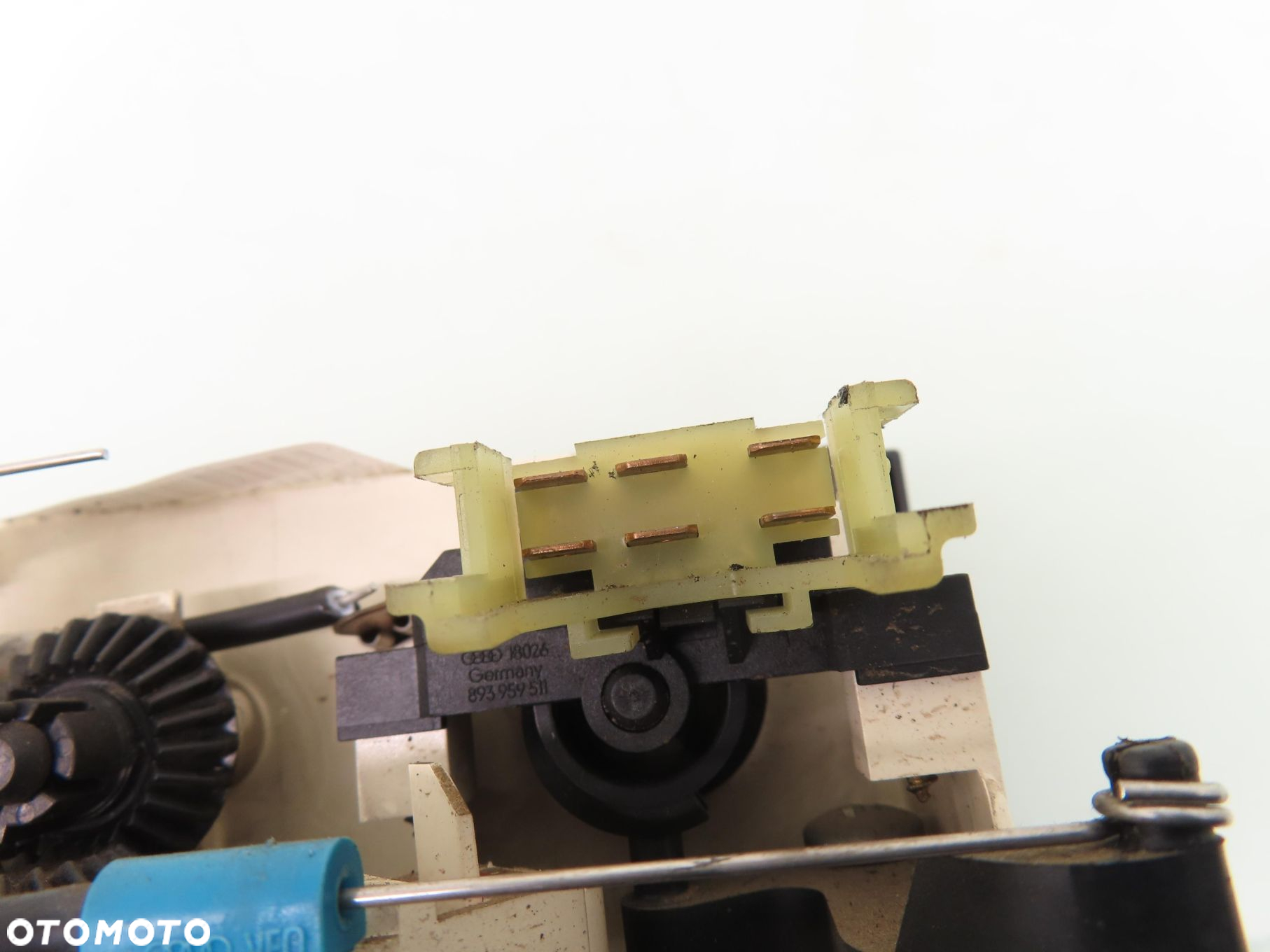 PANEL NAWIEWU AUDI 80 B4 8A1819073 - 3