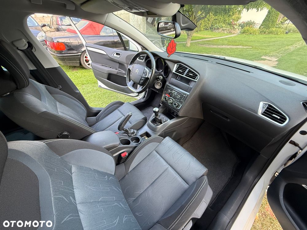 Citroën C4 1.6 VTi SX - 14