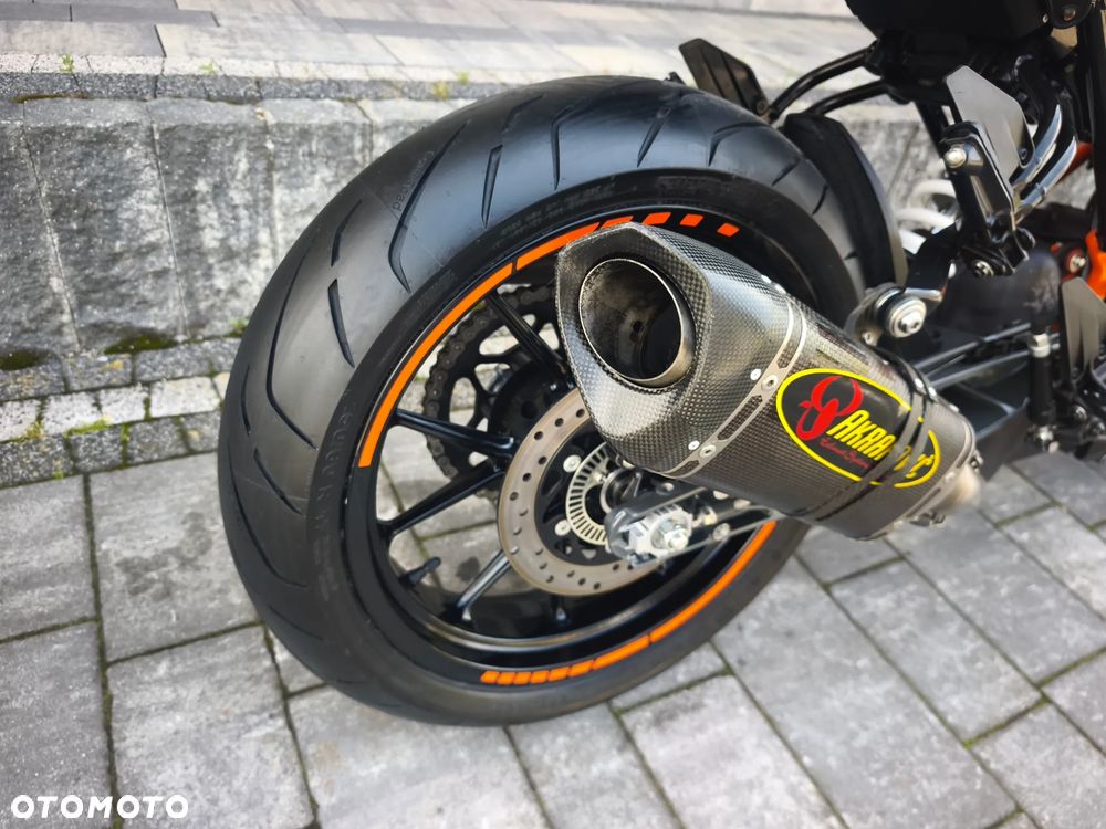 KTM Duke 390 - 21