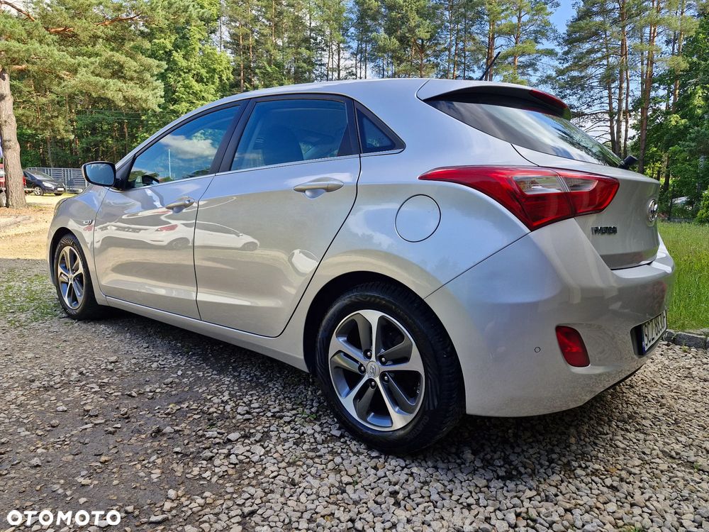 Hyundai i30 1.4 Premium - 18