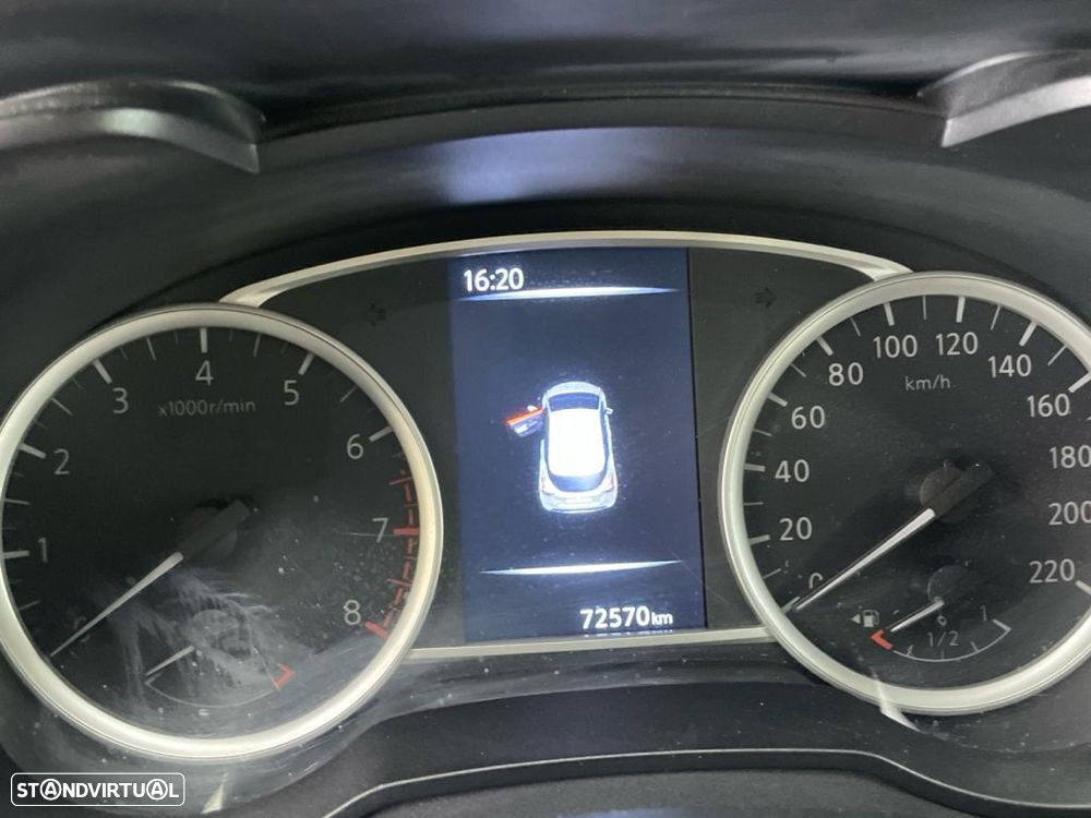 Nissan Micra 0.9 IG-T Tekna S/S — fotografia 9