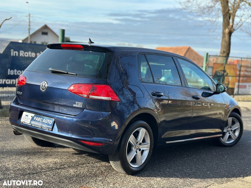 Volkswagen Golf - 15