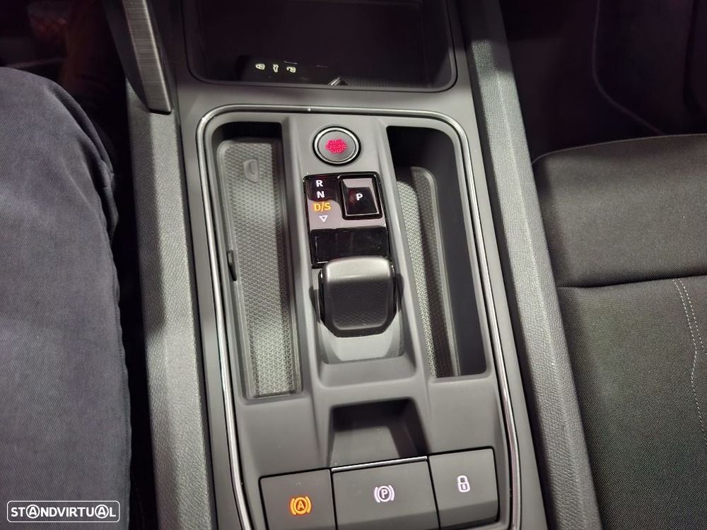 Cupra Leon 1.5 eTSI MID DSG - 20