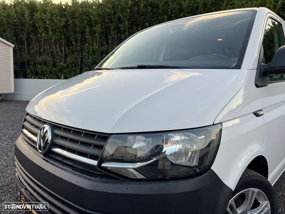 VW Transporter 9 LUGARES - 24