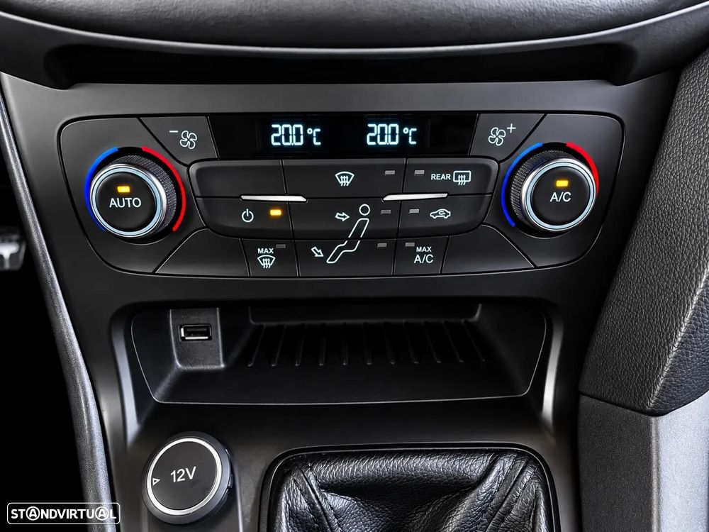 Ford Focus 1.0 EcoBoost ST-Line - 10