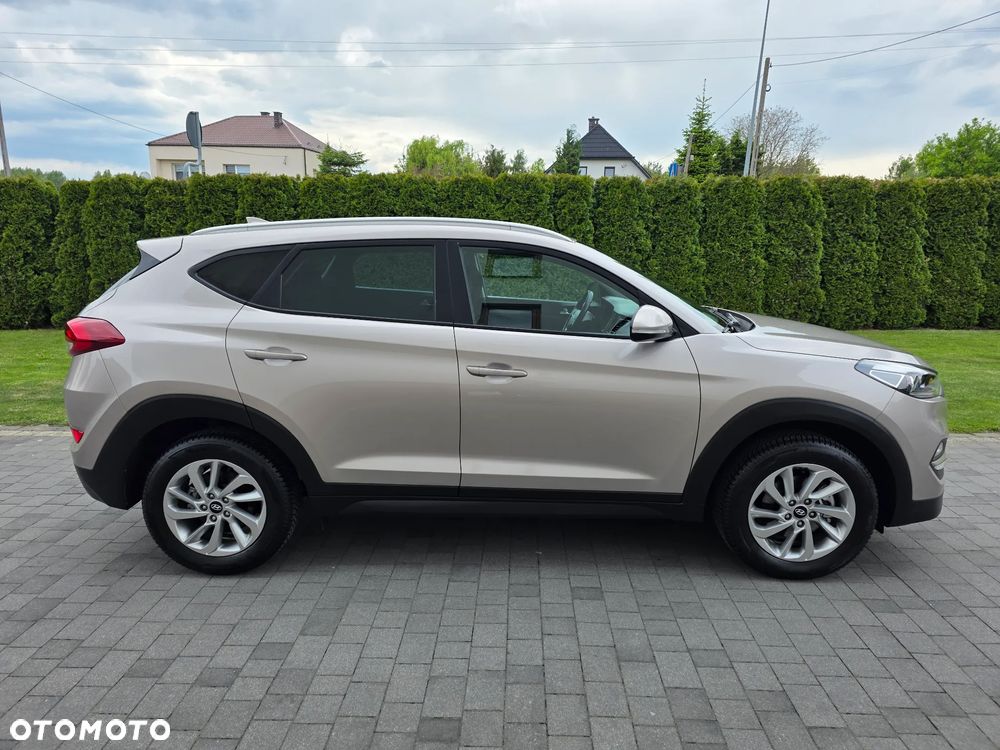 Hyundai Tucson blue 1.6 GDi 2WD Passion - 23