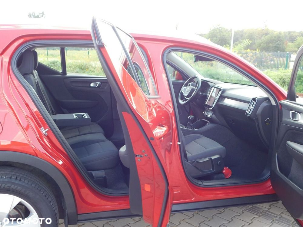 Volvo XC 40 - 9