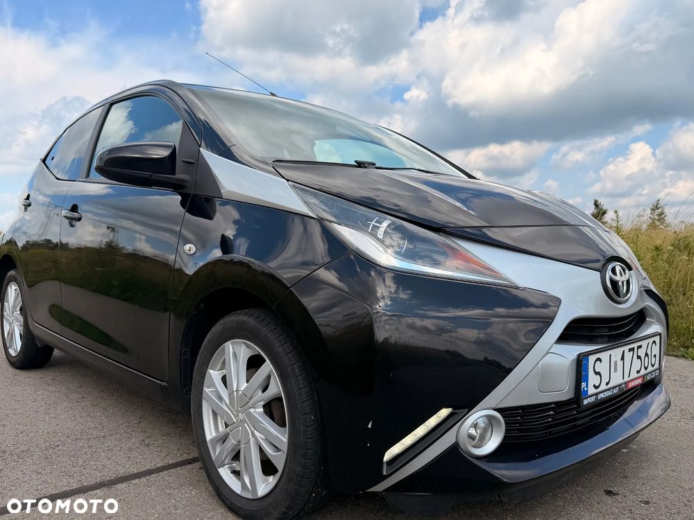Toyota Aygo x-clusiv - 1