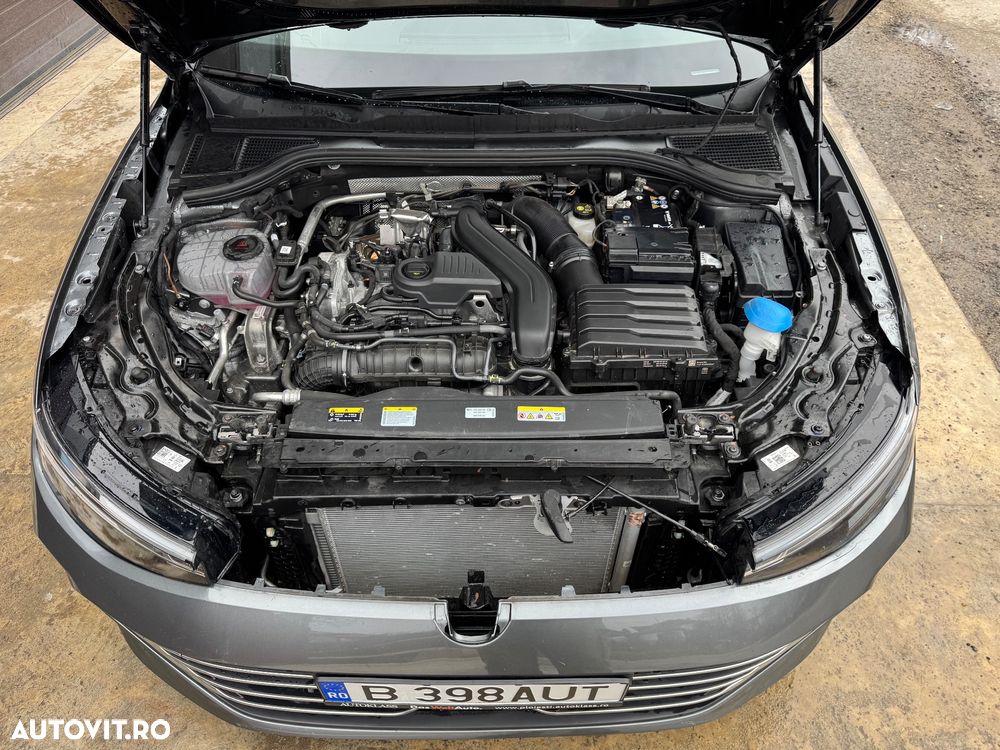 Volkswagen Passat 1.5 eTSI DSG MHEV Business - 29