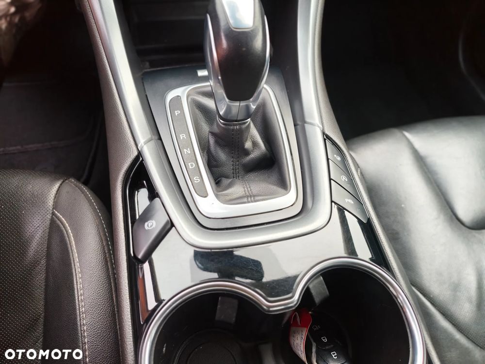 Ford Mondeo 2.0 TDCi STart-Stopp PowerShift-Aut Titanium - 27