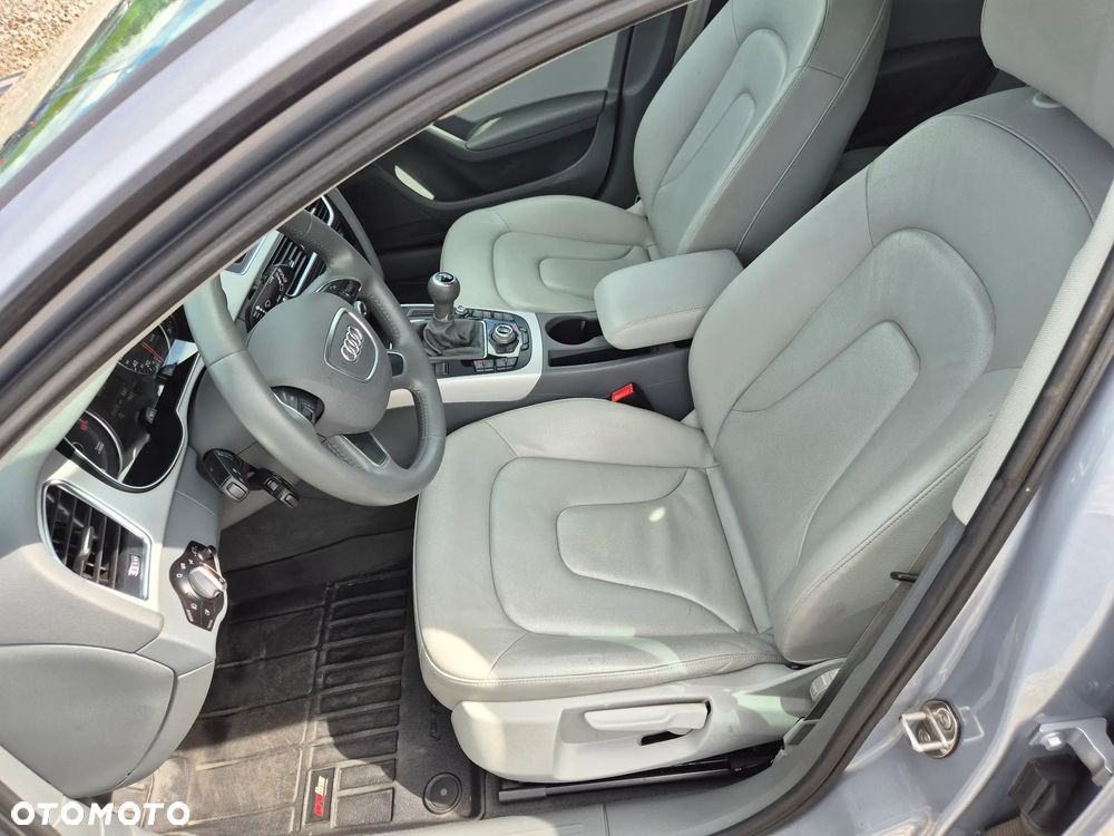 Audi A4 Avant 2.0 TDI ultra - 10