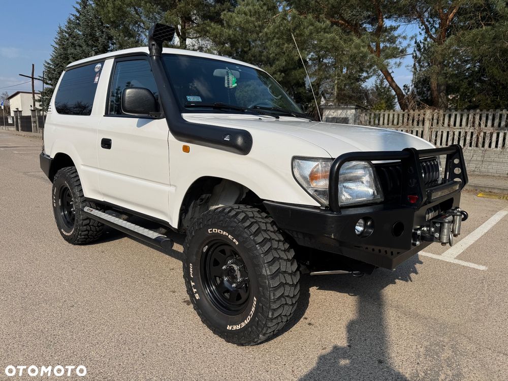 Toyota Land Cruiser KJ90 3.0 TD - 1