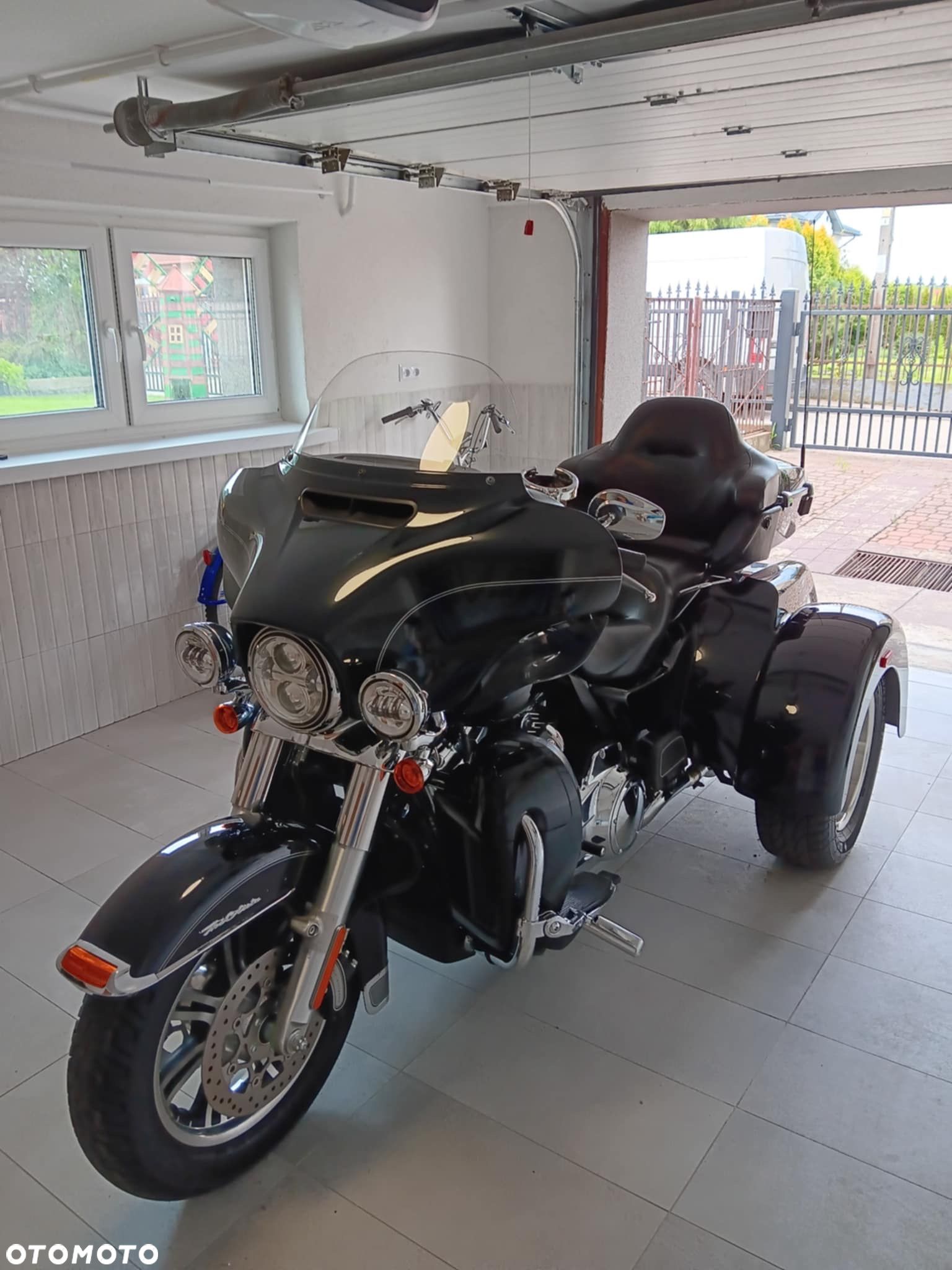 Harley-Davidson Tri Glide - 1
