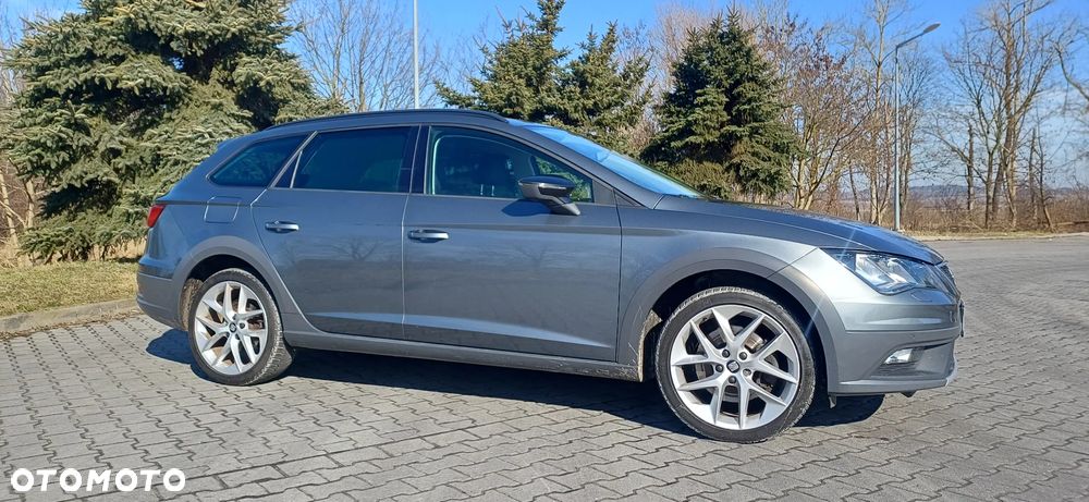 Seat Leon 1.8 TSI Start&Stop DSG XCELLENCE - 27