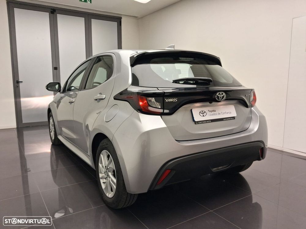 Toyota Yaris - 3
