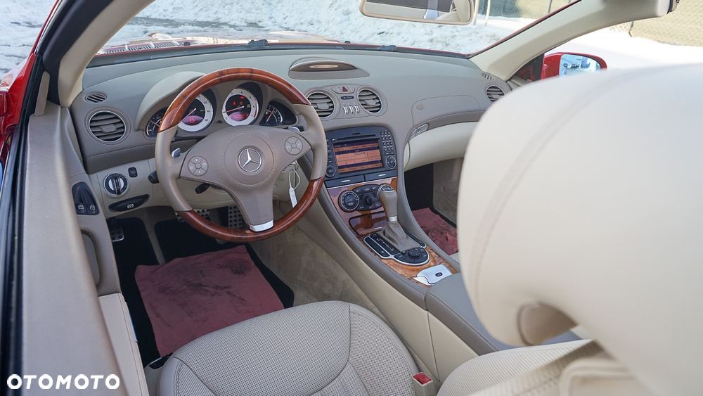 Mercedes-Benz SL - 19