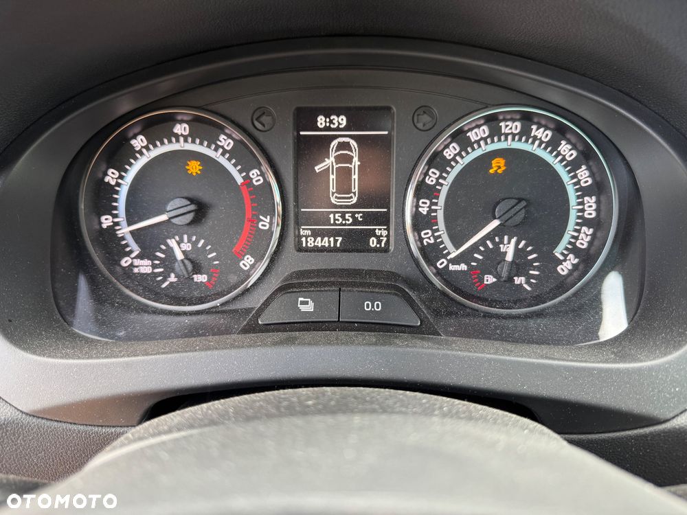 Skoda RAPID 1.2 TSI Monte Carlo - 34