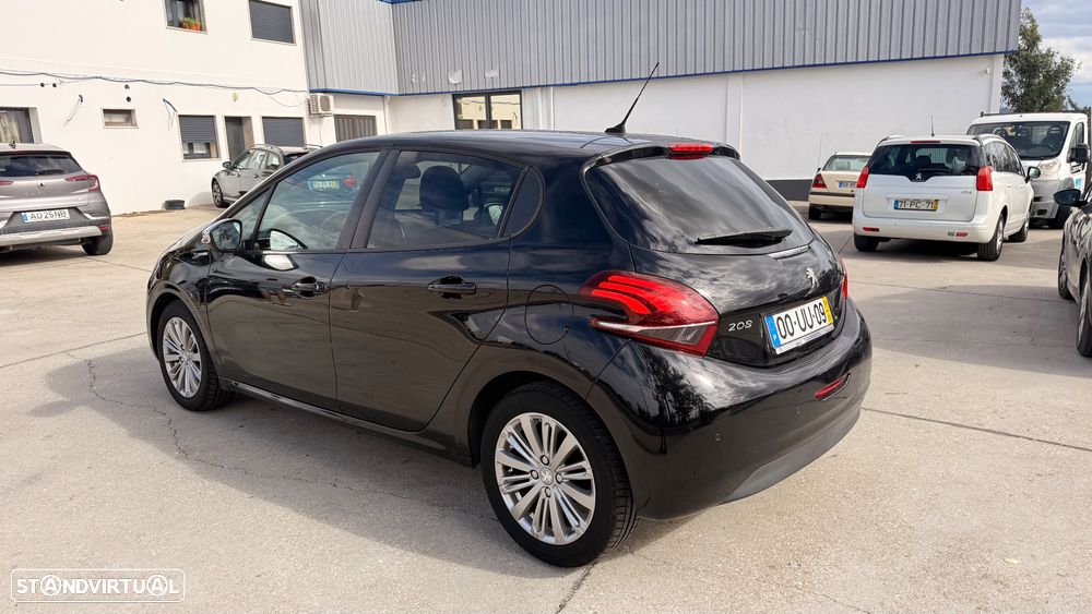 Peugeot 208 1.2 PureTech Style - 7