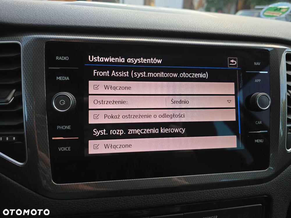 Volkswagen Golf Sportsvan 2.0 TDI SCR DSG Join - 26
