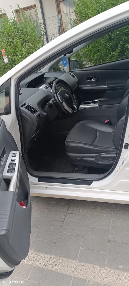 Toyota Prius+ 1.8 HSD Luna - 11