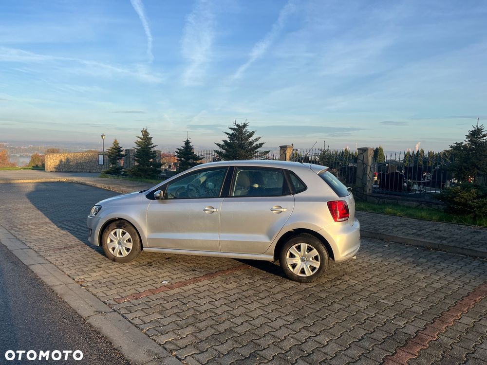 Volkswagen Polo 1.4 16V Comfortline - 6