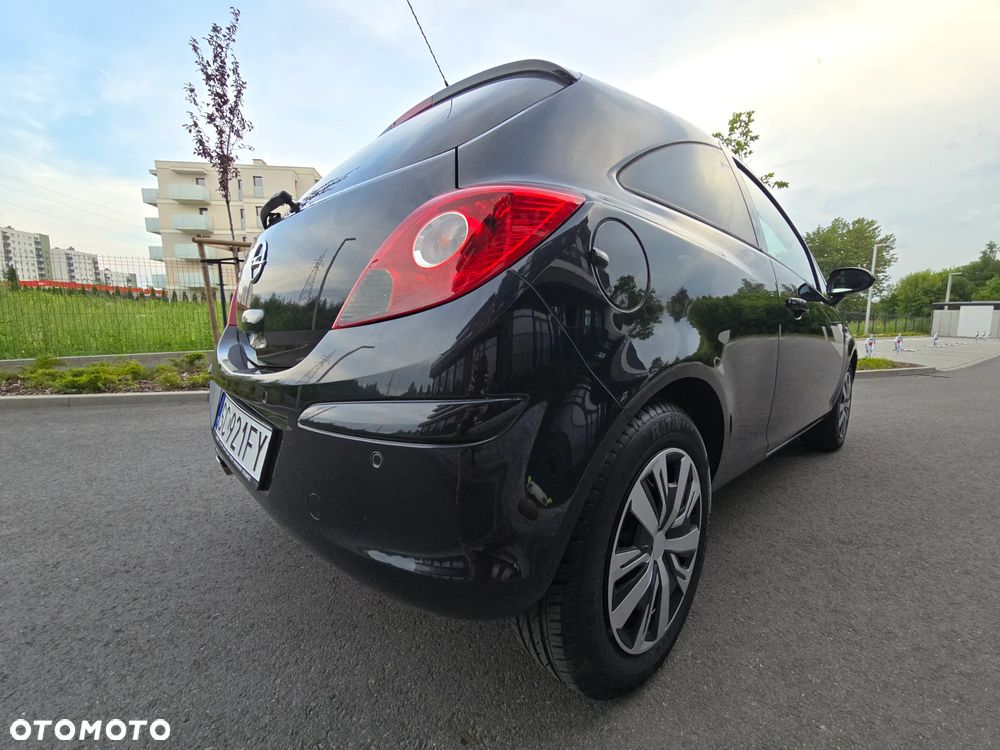 Opel Corsa 1.4 16V Energy - 27