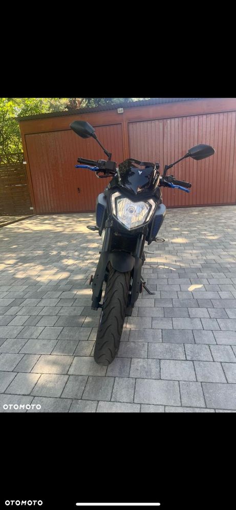 Yamaha MT - 2