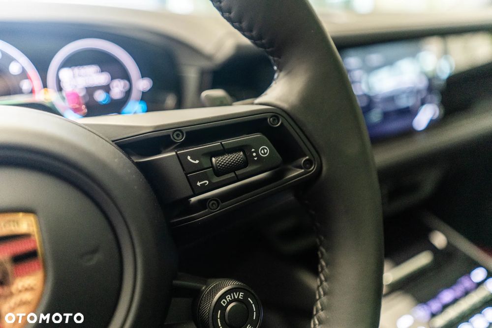 Porsche Cayenne E-Hybrid PHEV Black Edition - 22