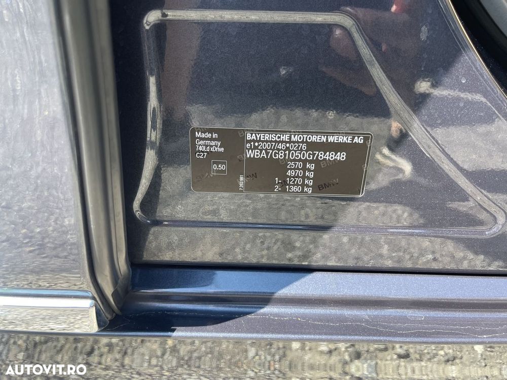 BMW Seria 7 740Ld xDrive - 25