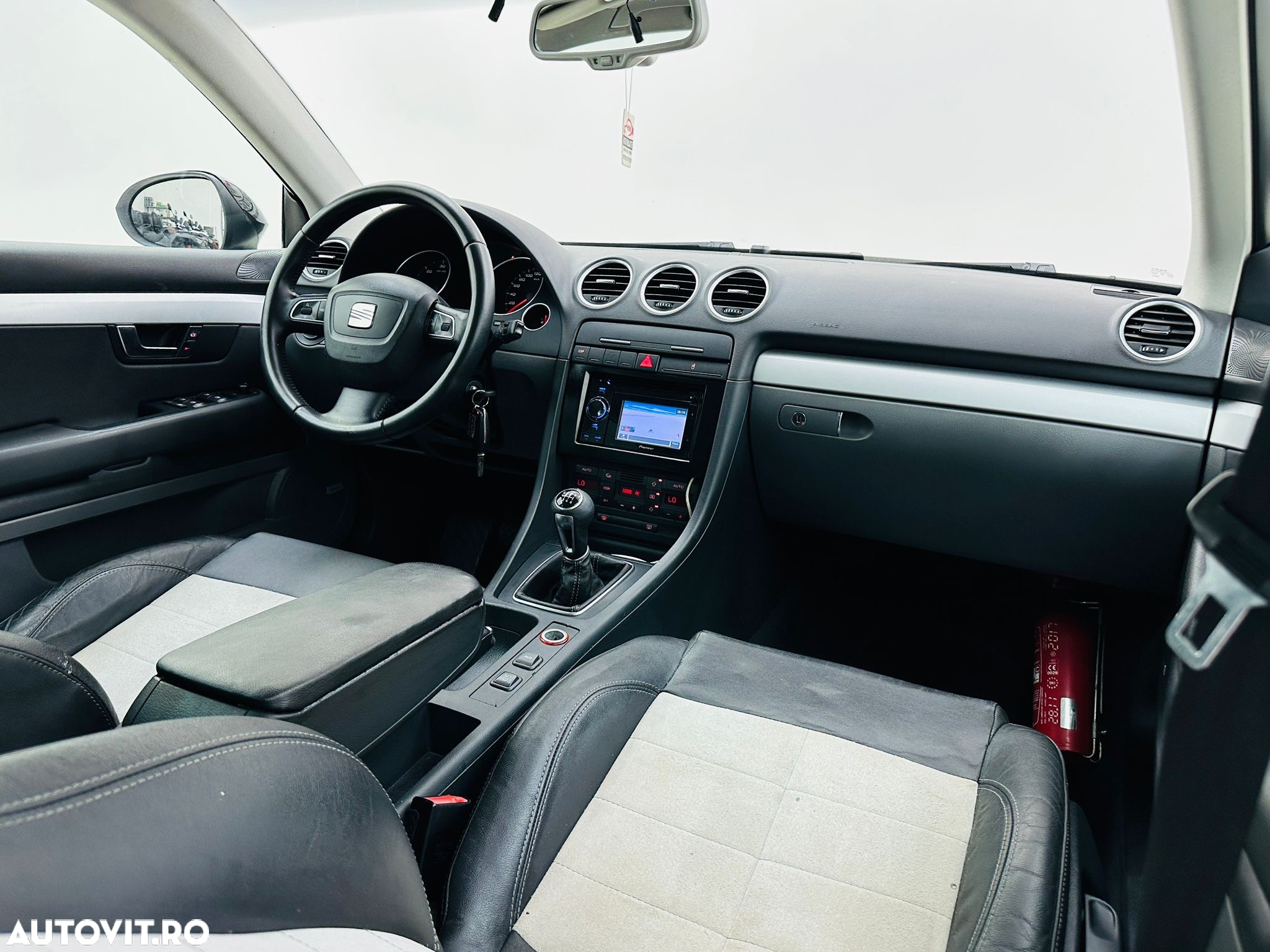 Seat Exeo - 25