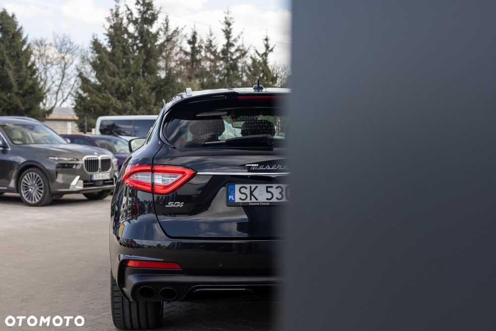 Maserati Levante S Granlusso - 35