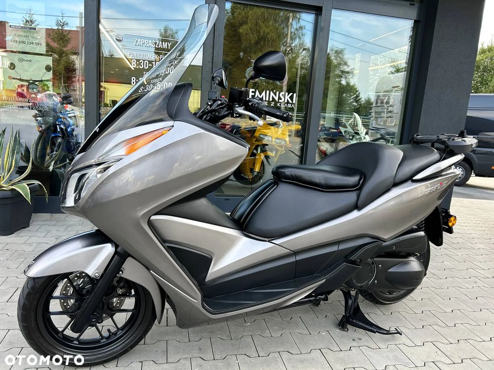 Honda NSS - 6