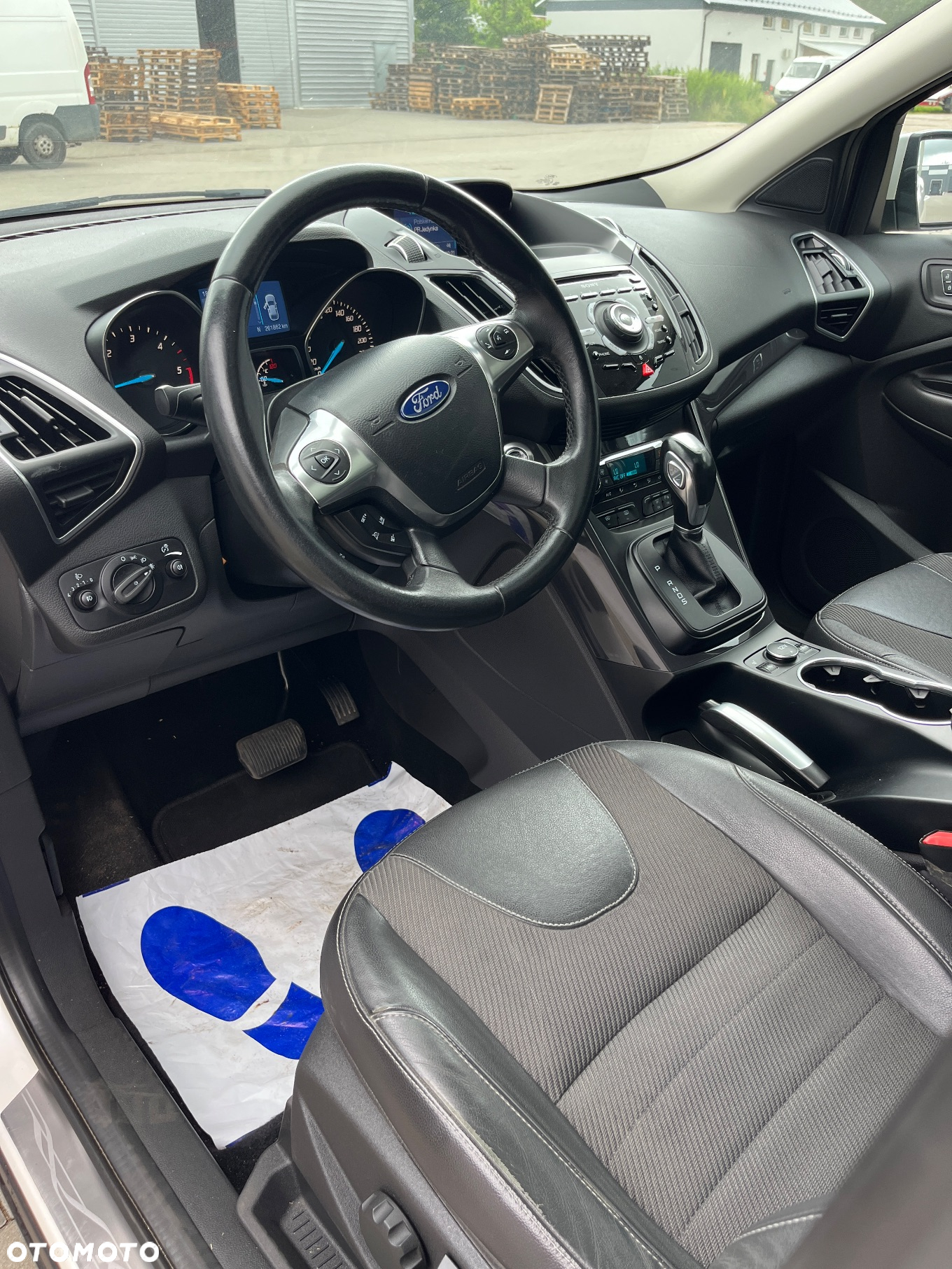 Ford Kuga 2.0 TDCi 4x4 Titanium - 16