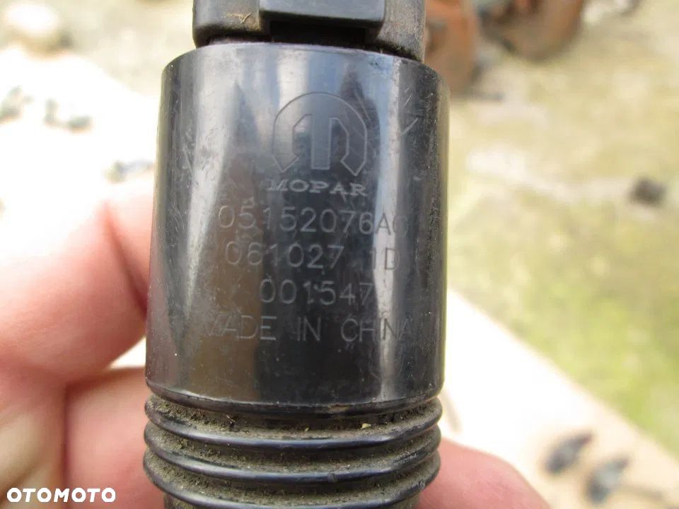 pompka silniczek spryskiwacza chrysler sebring - 2