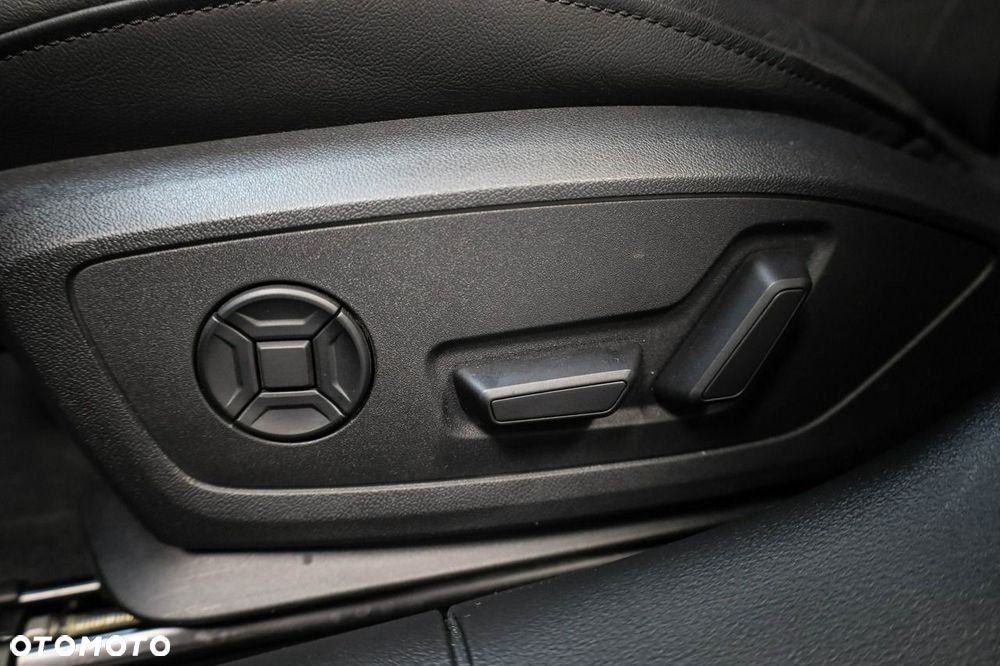 Audi A6 Avant - 25
