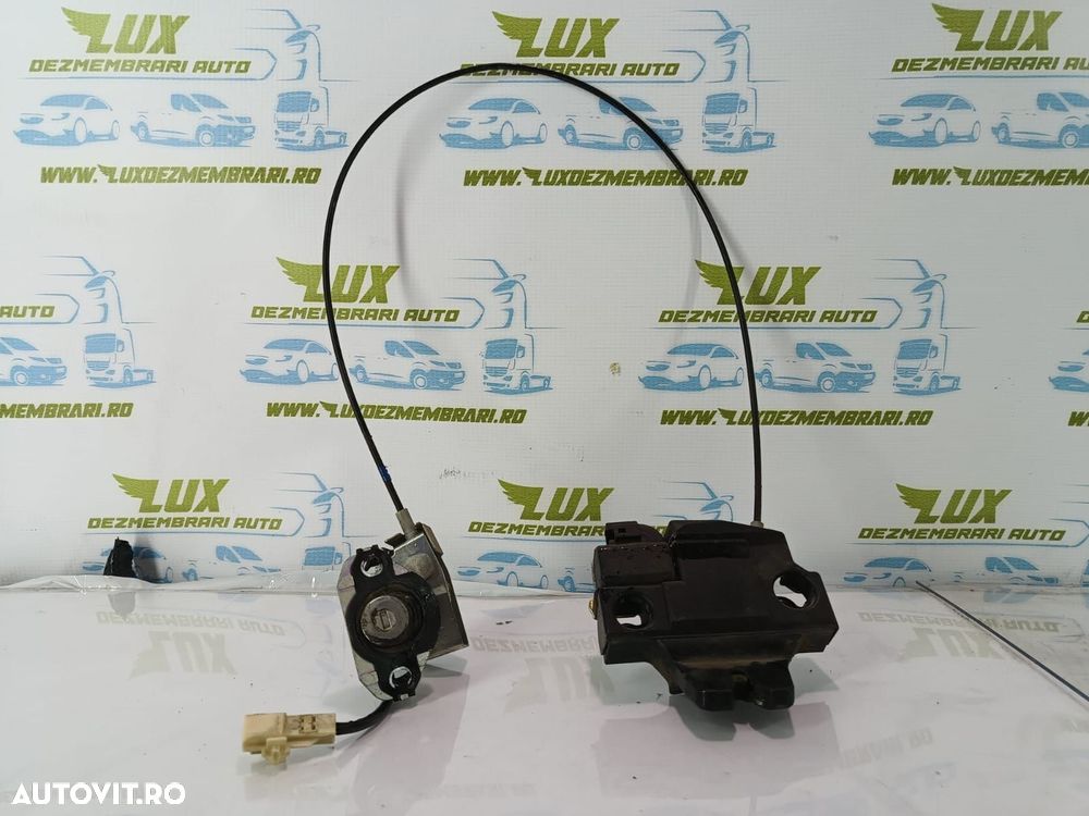 Broasca portbagaj Lexus IS XE20  [din 2005 pana  2010] - 1