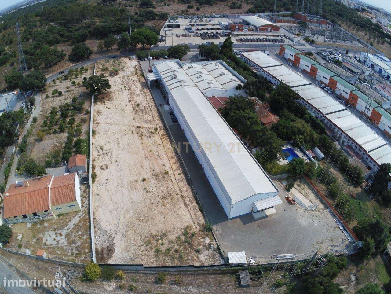 Lote Industrial de 5.000m² em Setúbal com 7.500m² de Construção - Grande imagem: 2/11