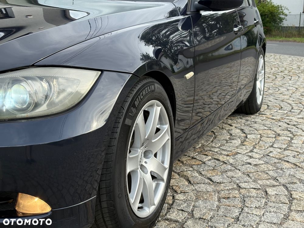 BMW Seria 3 320d DPF - 15