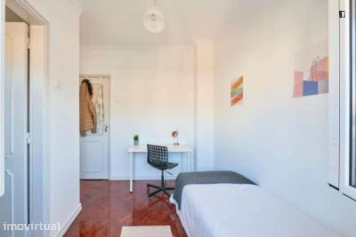 Quarto - localizado em Arroios Lisbon - Grande imagem: 3/15