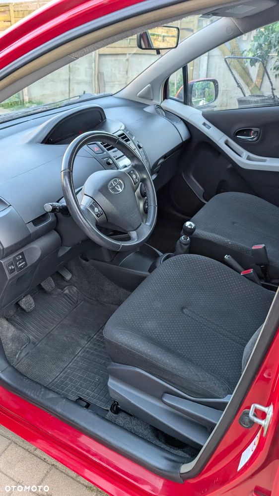 Toyota Yaris 1.0 Luna - 16