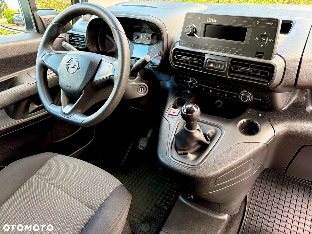Opel Combo - 32