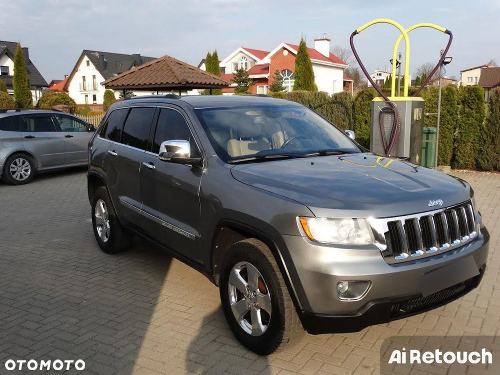 Jeep Grand Cherokee - 1