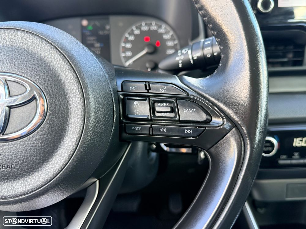 Toyota Yaris 1.5 HDF Comfort - 18