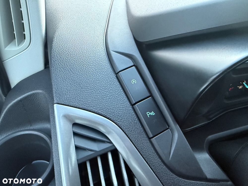 Ford Transit Custom - 12