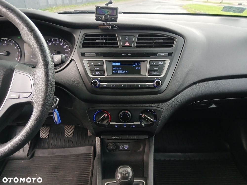 Hyundai i20 1.2 Fresh - 31