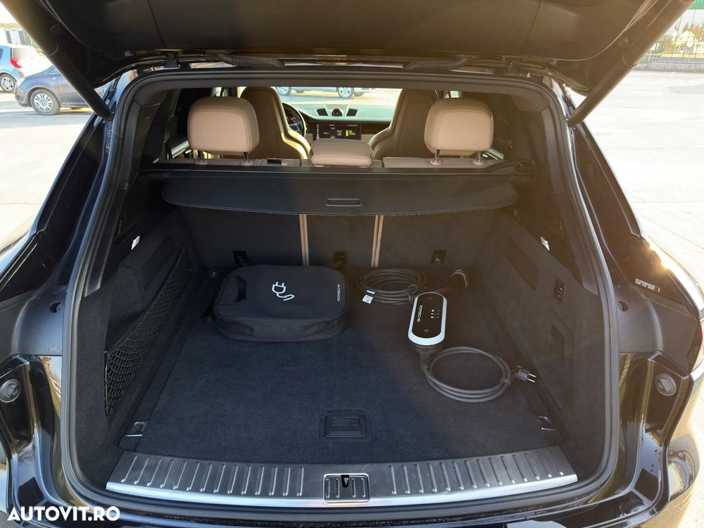 Porsche Cayenne E-Hybrid Tiptronic S - 12