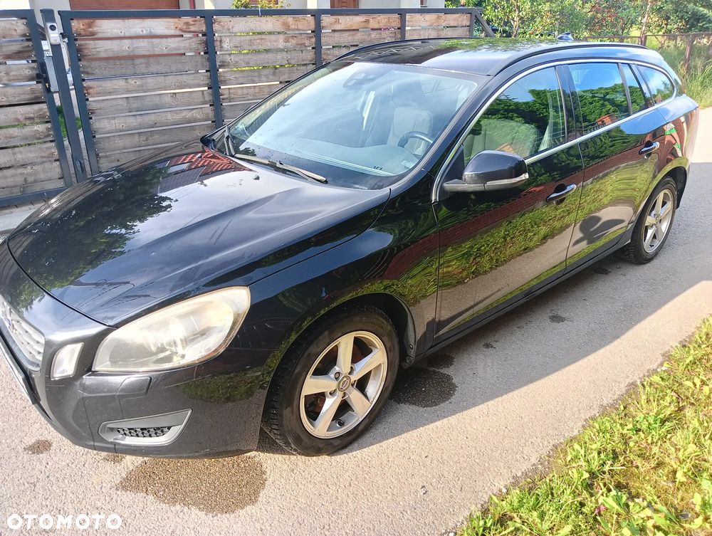 Volvo V60 D3 Summum - 14