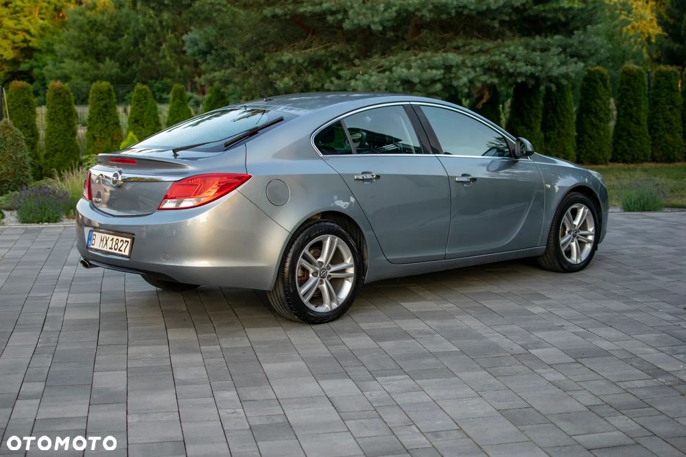 Opel Insignia - 19