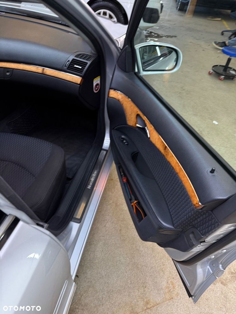 Mercedes-Benz Klasa E - 20